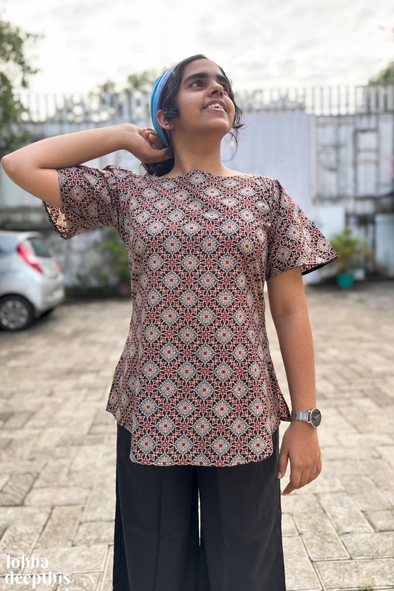 Tara Black Short Top - Lobha Deepthis