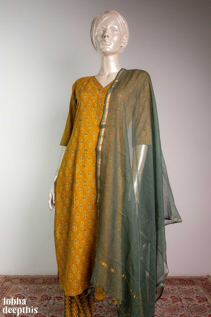 Tulips on Turmeric Ajrakh Straight Kurta - Lobha Deepthis