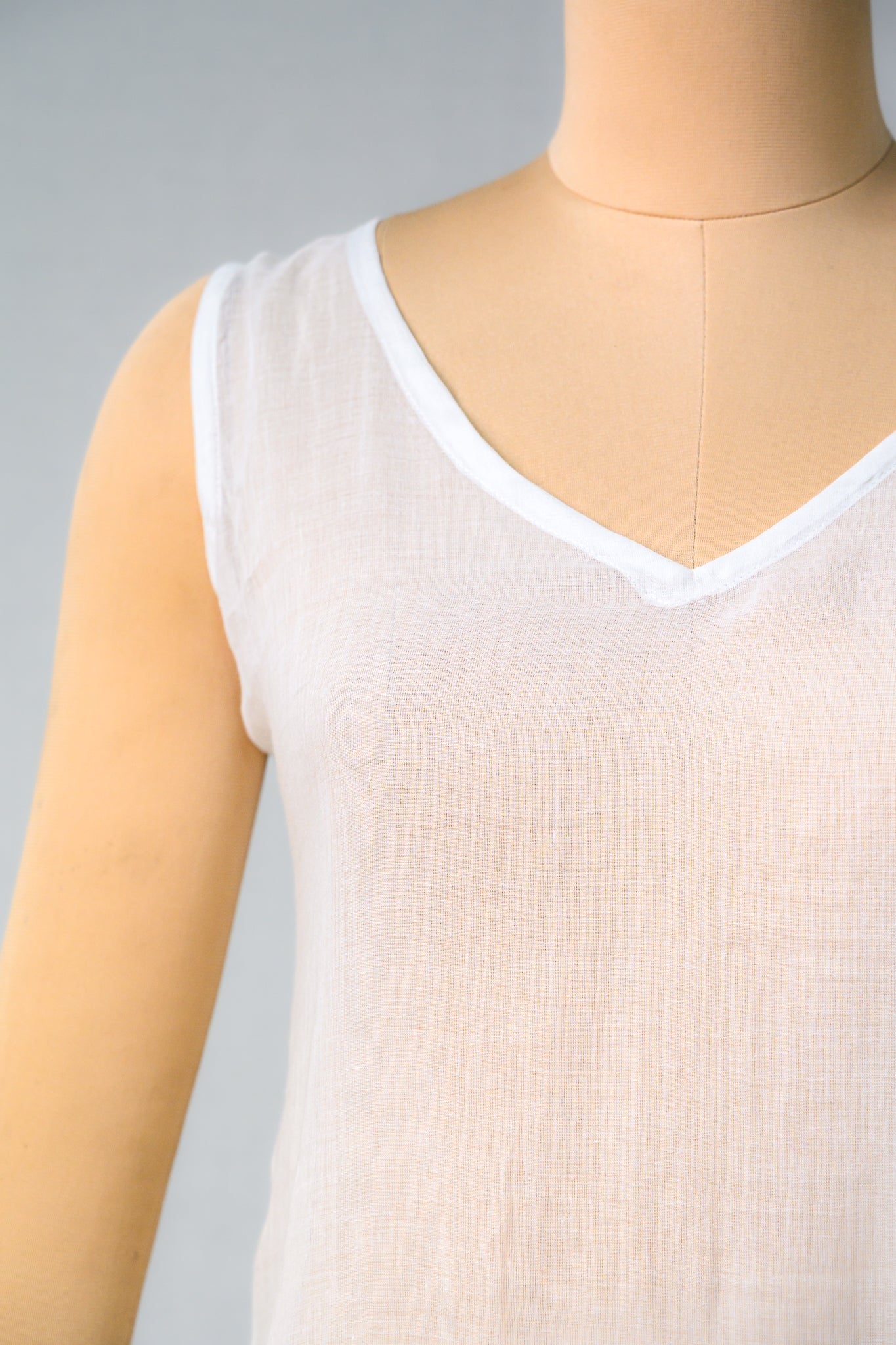 White Mul Cotton V Neck Slitted Inner Slip - Lobha Deepthis