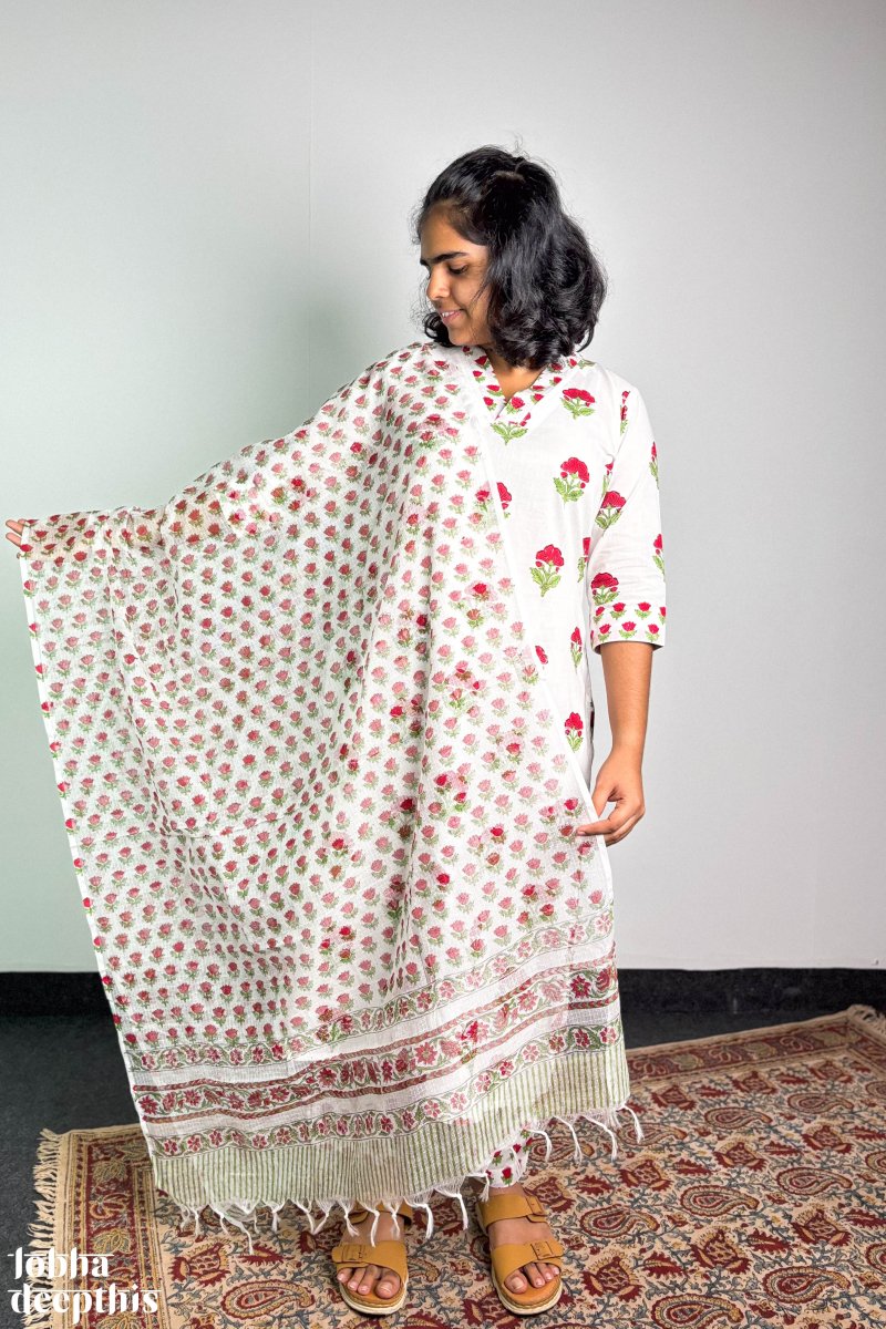 Winter Lilies Sanganeri Kota Doria Dupatta - Lobha Deepthis