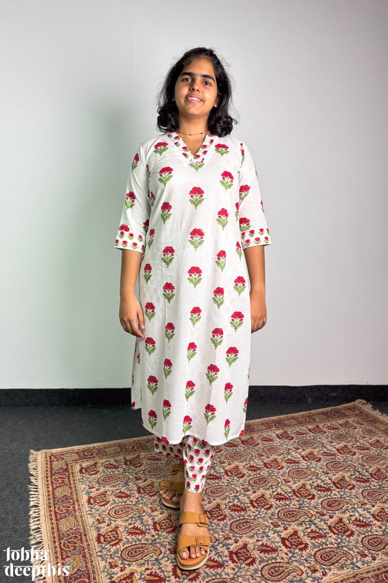 Winter Lilies Sanganeri Straight Kurta - Lobha Deepthis