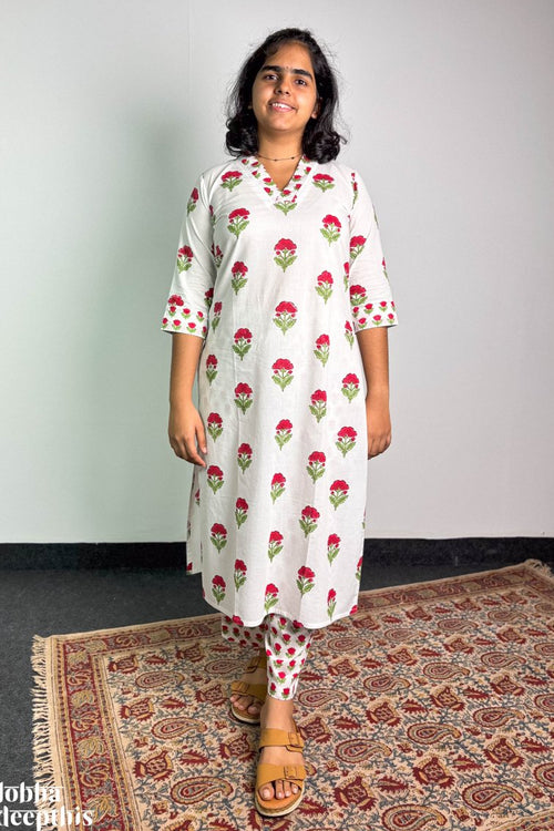 Winter Lilies Sanganeri Straight Kurta - Lobha Deepthis