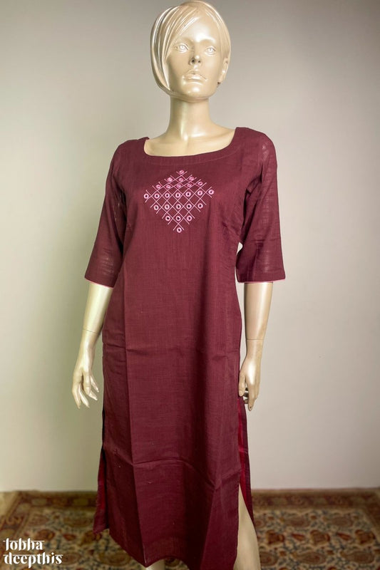 Aabhar: Pure Cotton Mirror Work Wine Kurta - Lobha Deepthis