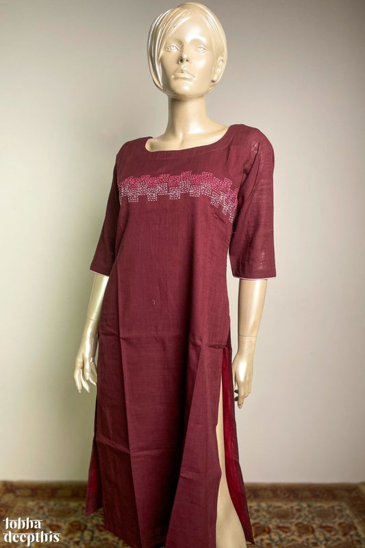 Aabhar: Pure Cotton Special Thread Work Wine Kurta - Lobha Deepthis