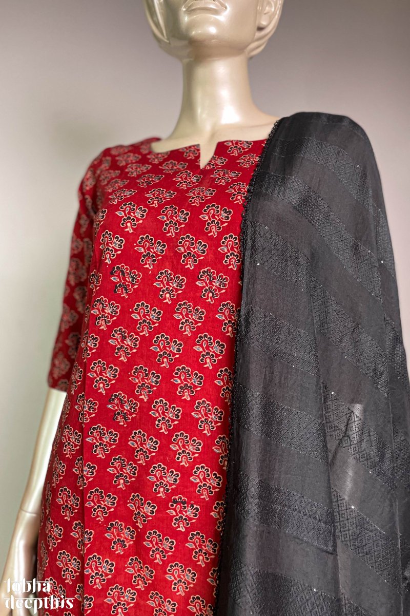 Ajrakh Florets on Madder Straight Kurta - Lobha Deepthis