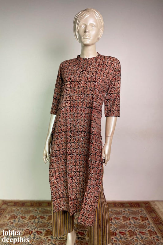 Black Paisleys Kalamkari Collar Kurta - Lobha Deepthis