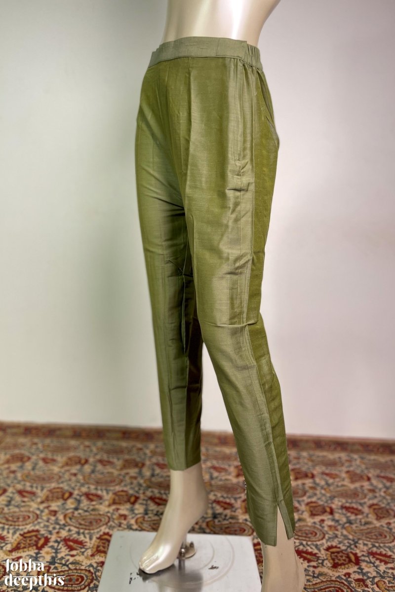 Relaxed Fit Ankle Length Pista Trouser