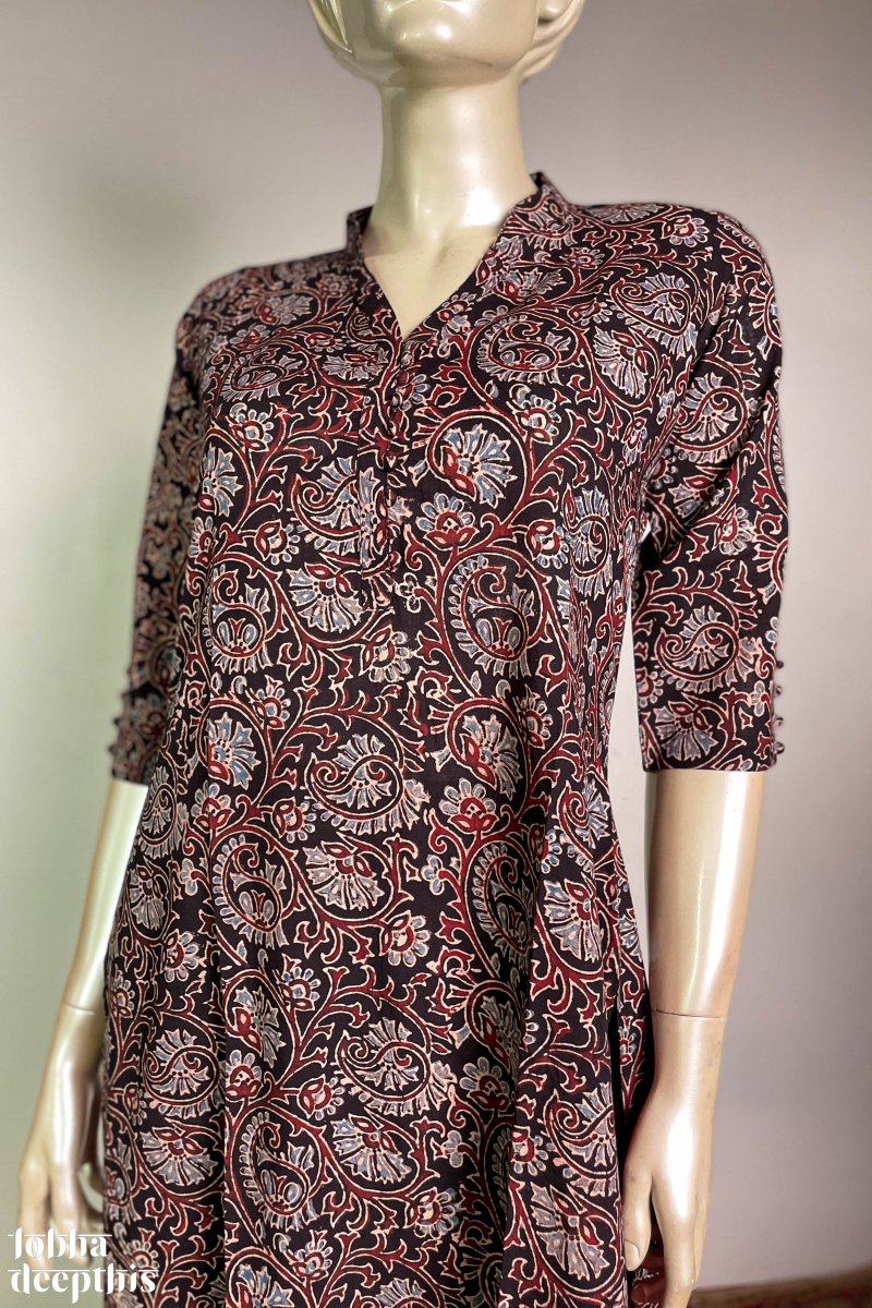 Floral Vines on Black Collar Kurta - Lobha Deepthis