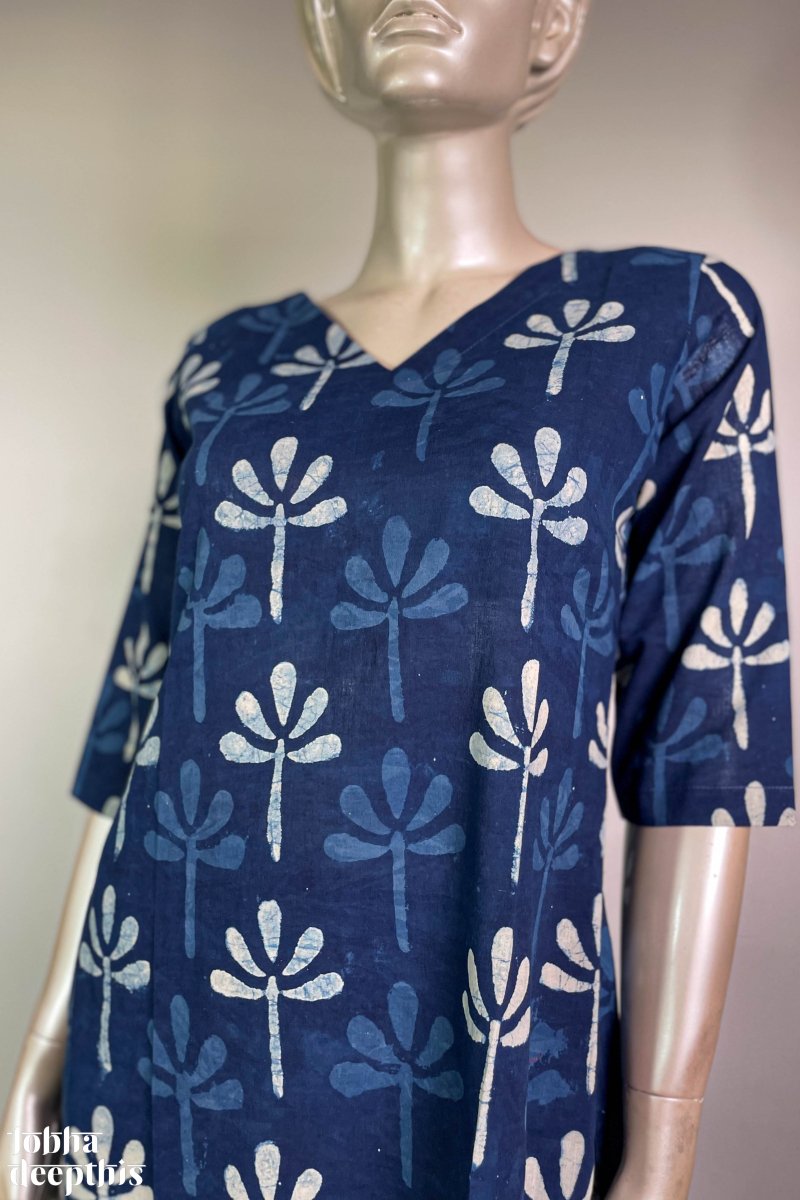 Leaves on Indigo Straight Kurta - Lobha Deepthis