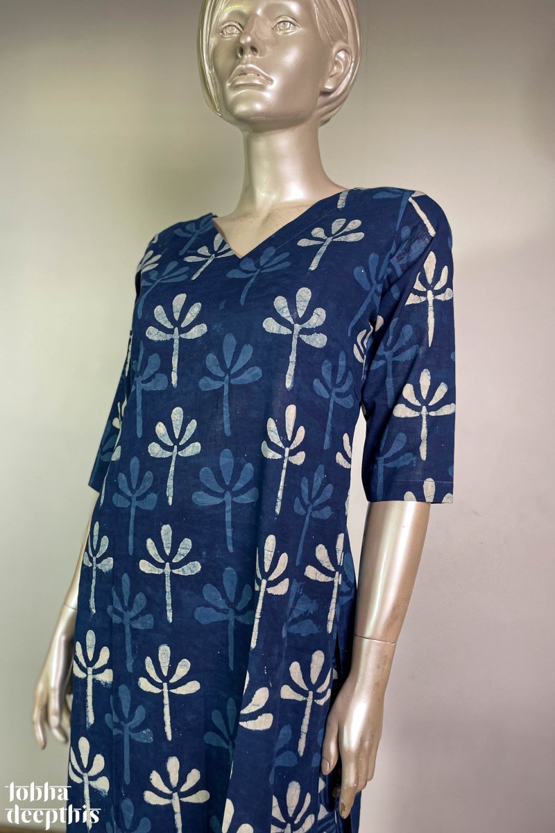 Leaves on Indigo Straight Kurta - Lobha Deepthis