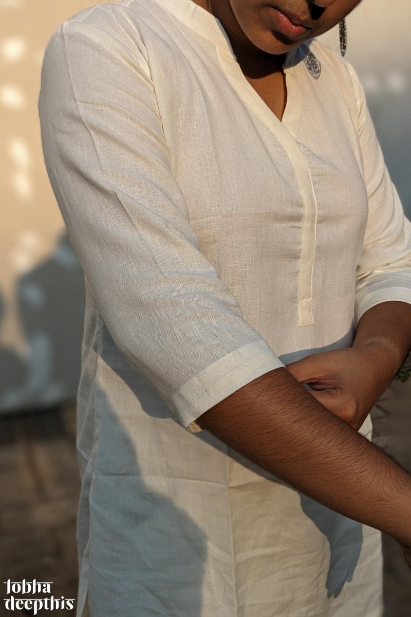 Off White Cotton Flex Short Collar Kurti - Lobha Deepthis