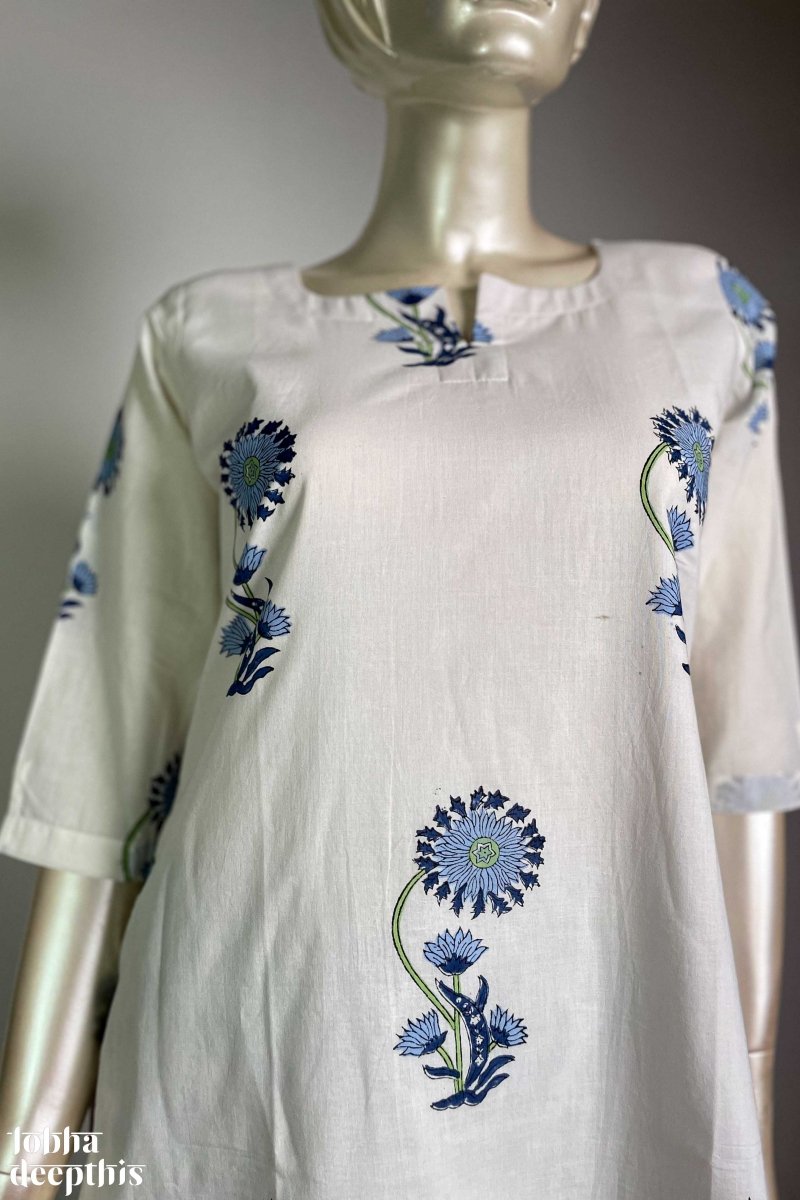 Sanganeri Blossoms White Round Neck Kurta - Lobha Deepthis