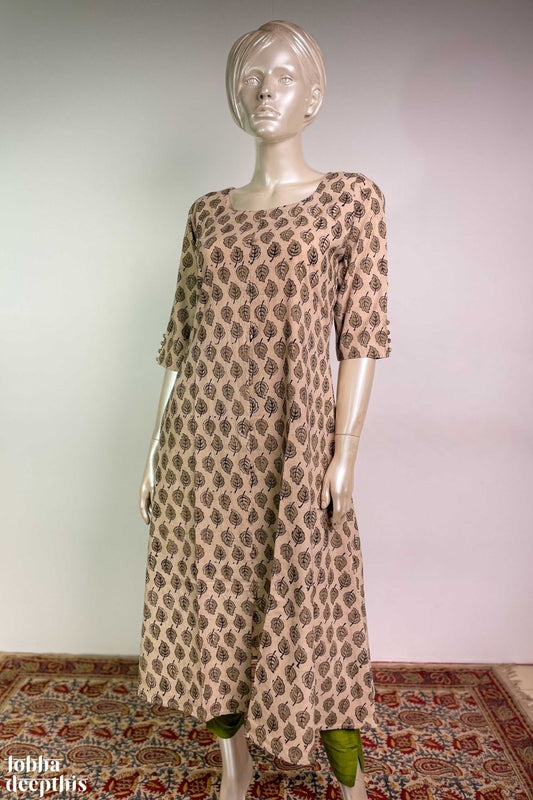 Whispers of Leaves: Green Kalamkari Handblock Printed Aline Kurta - Lobha Deepthis