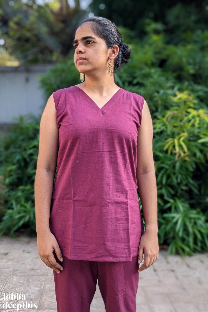 Wine Cotton Flex Sleeveless Short Top - Lobha Deepthis